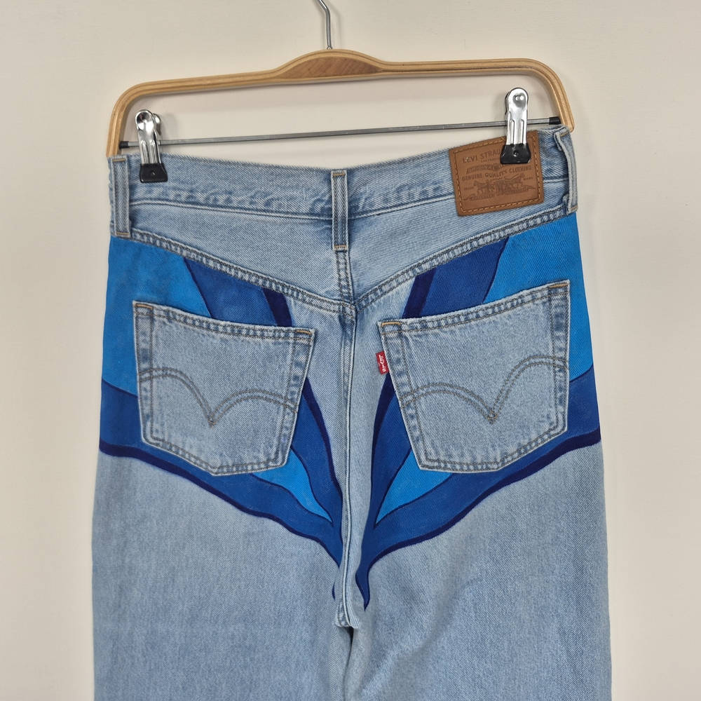 Custom denim Levi's high rise Blue Jeans with Colorful Pockets